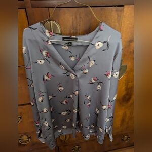 Banana Republic Pleated Vee Floral Top